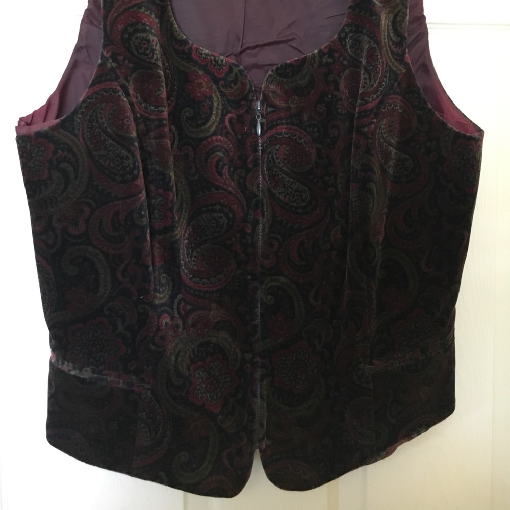 Tank top blouse, velvet paisley